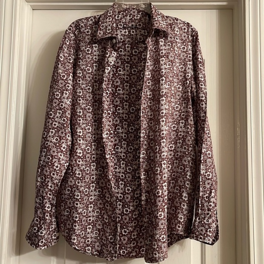 Tasso Elba dress shirt. Size M